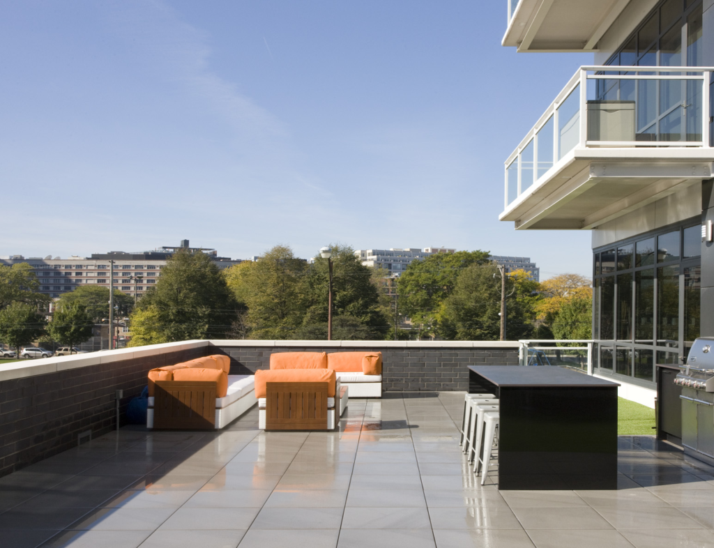 Mbrico Tile Decking
